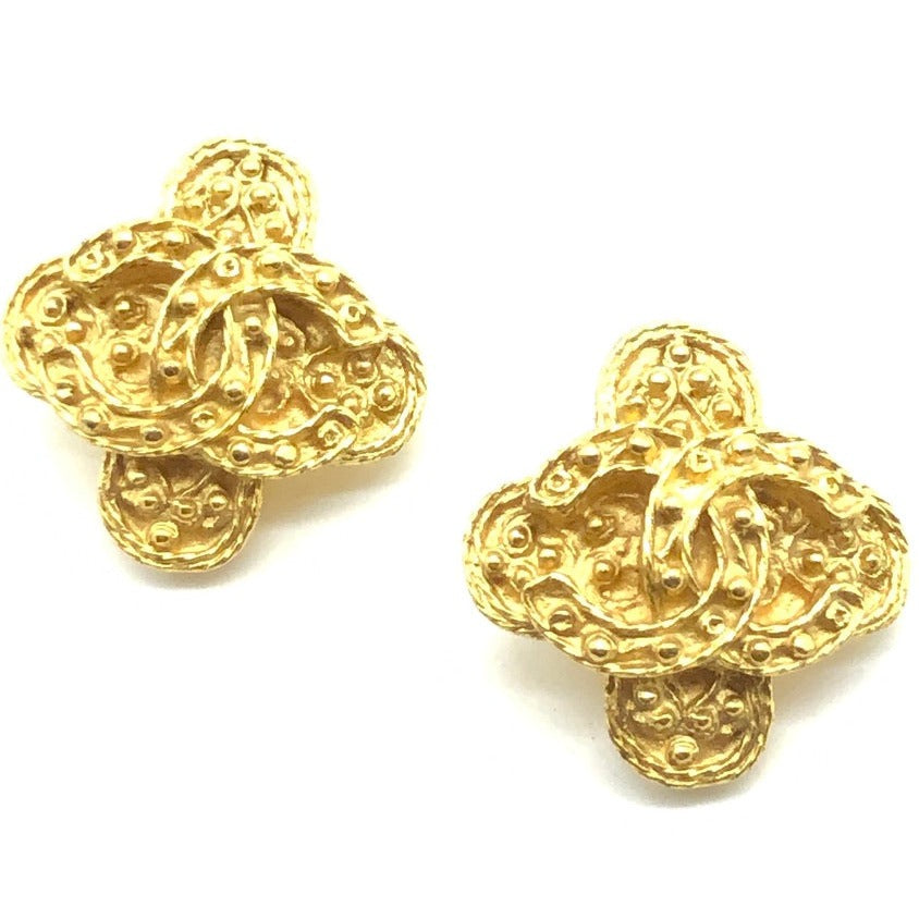 chanel clover earrings with CC logo