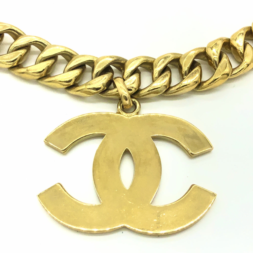 Vintage Chanel Necklace with CC Logo and Heavy Chain