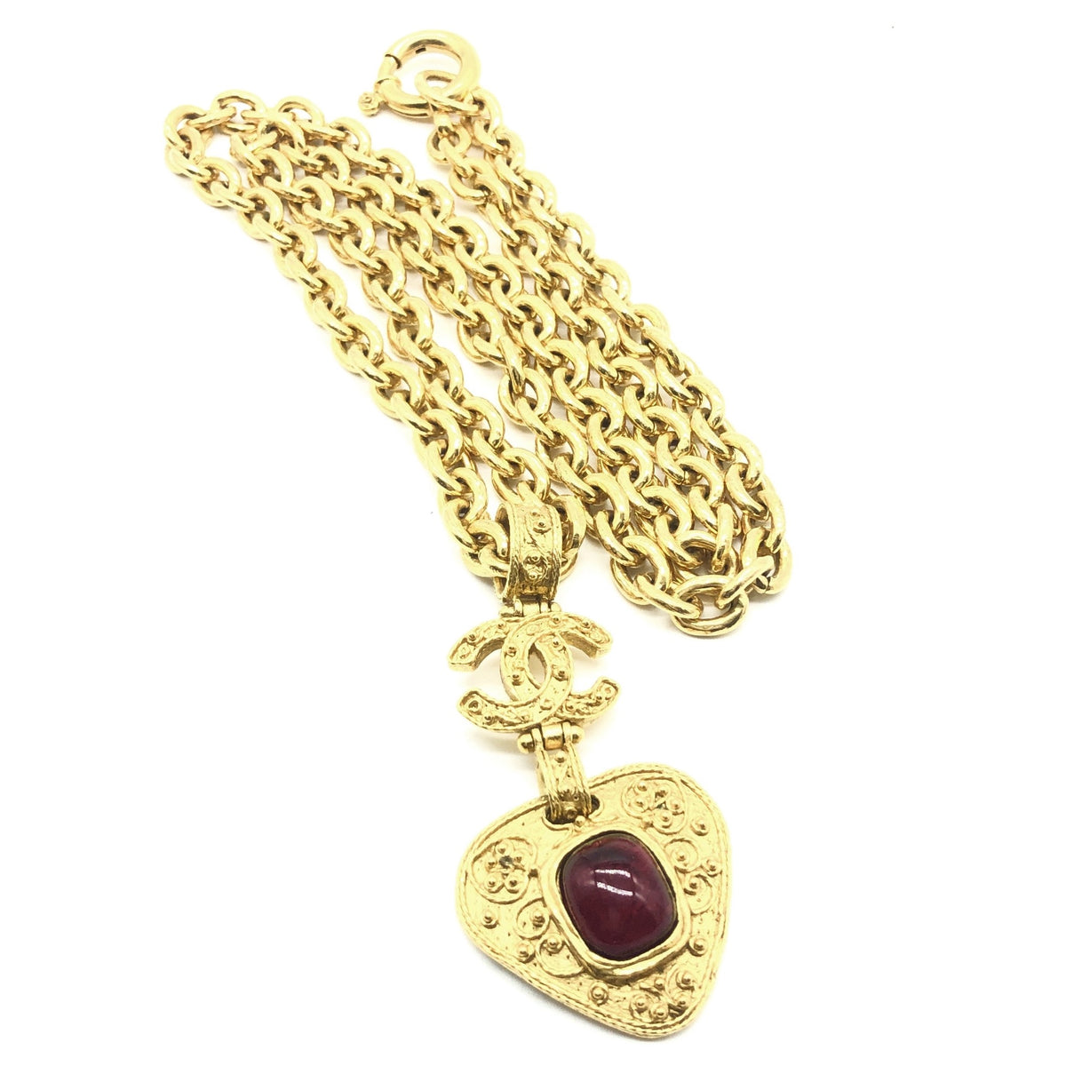 Vintage Chanel Red Heart Pendant Necklace – Very Vintage Chanel Heart Pendant Necklace - Red Enamel on Gold Chain main image 0