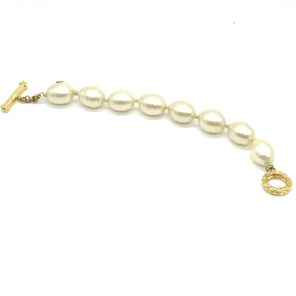 vintage chanel oval pearl bracelet