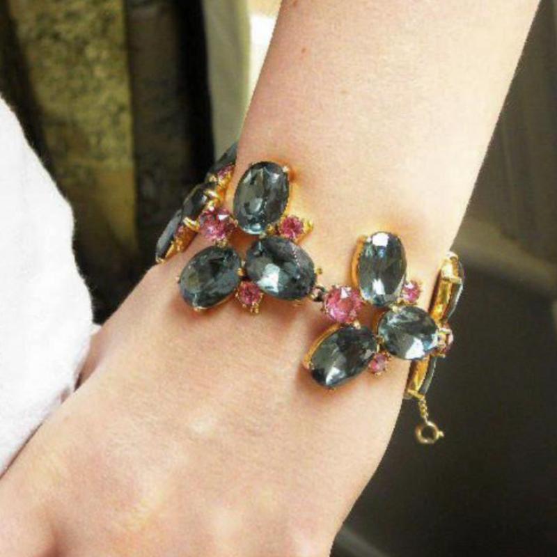 schiaparelli bracelet set in aquamarine on wrist