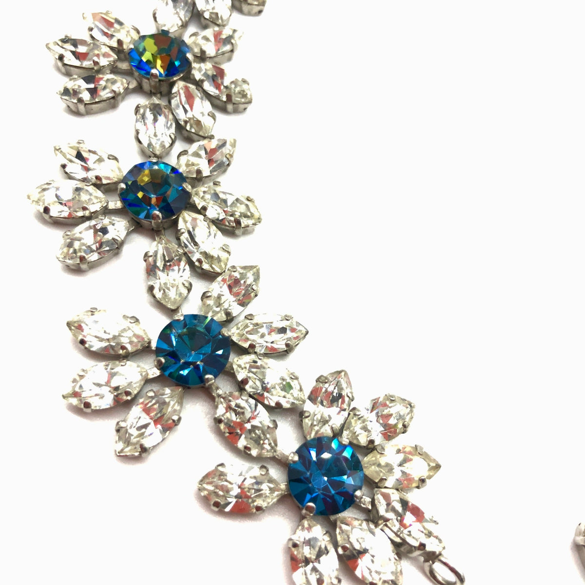 Yves Saint Laurent Vintage Crystal Flower Necklace – Very Vintage