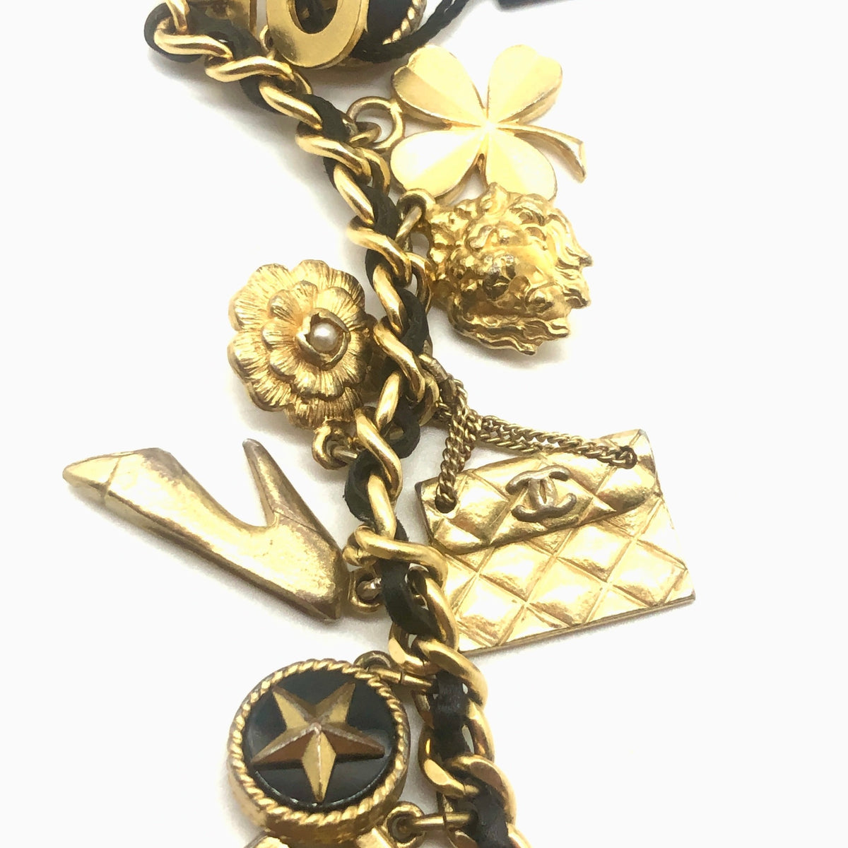 Chanel Iconic 1993 Leather and Chain Charm Bracelet – Very Vintage