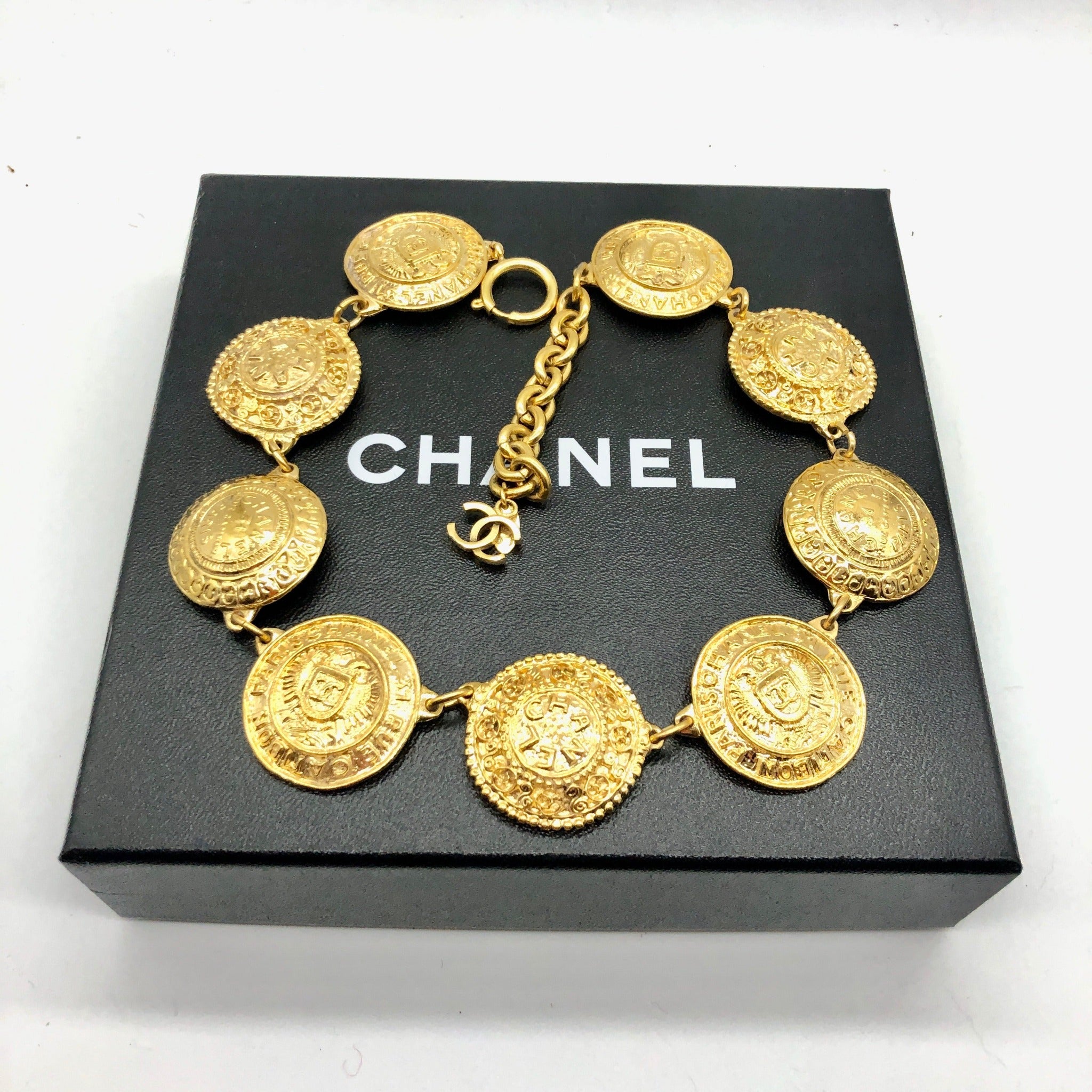 Chanel CHANEL Coco Mark Lion Chain Necklace Gold EIT0482P7343 – NUIR VINTAGE