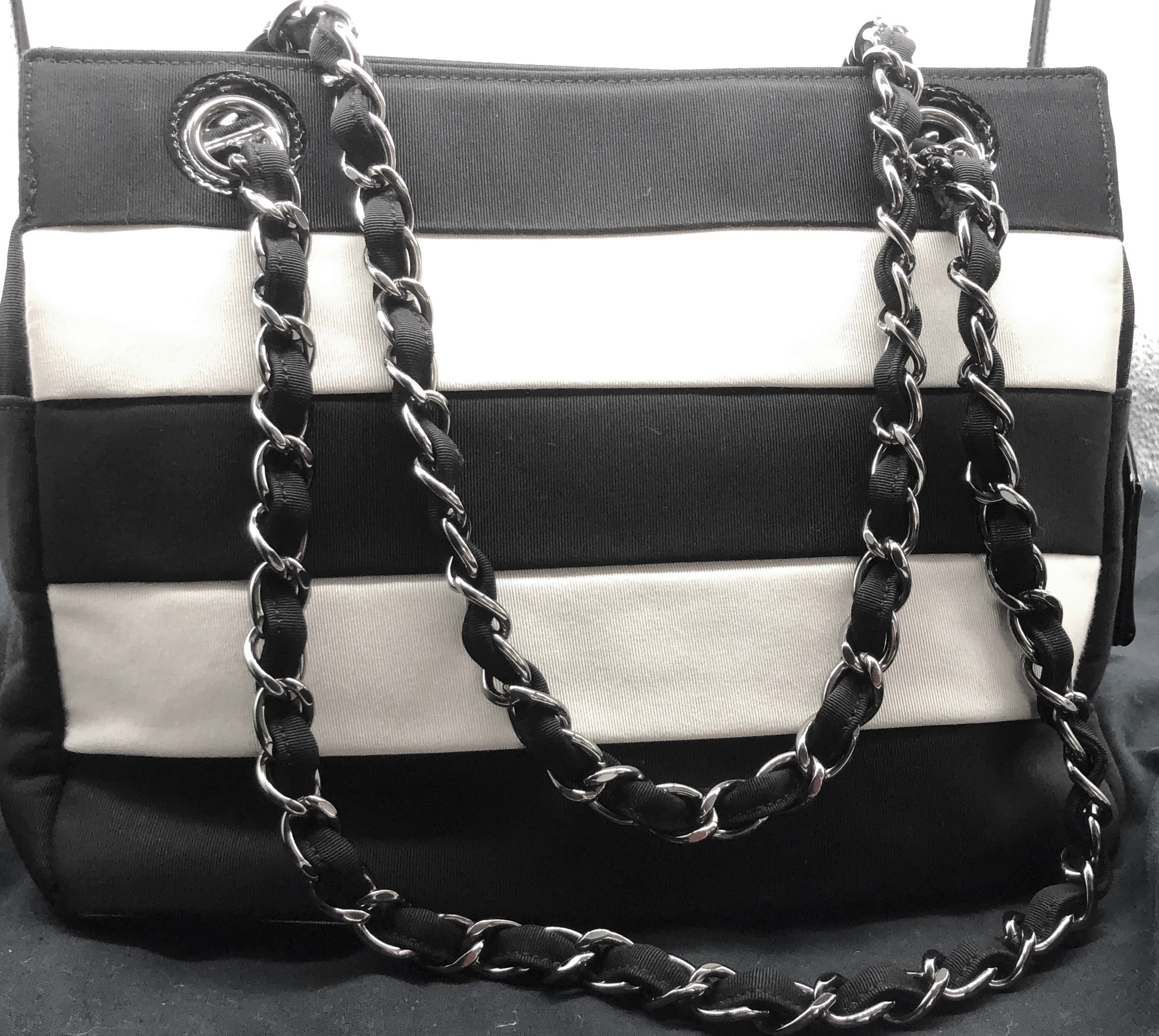 Chanel Black/White Handbag