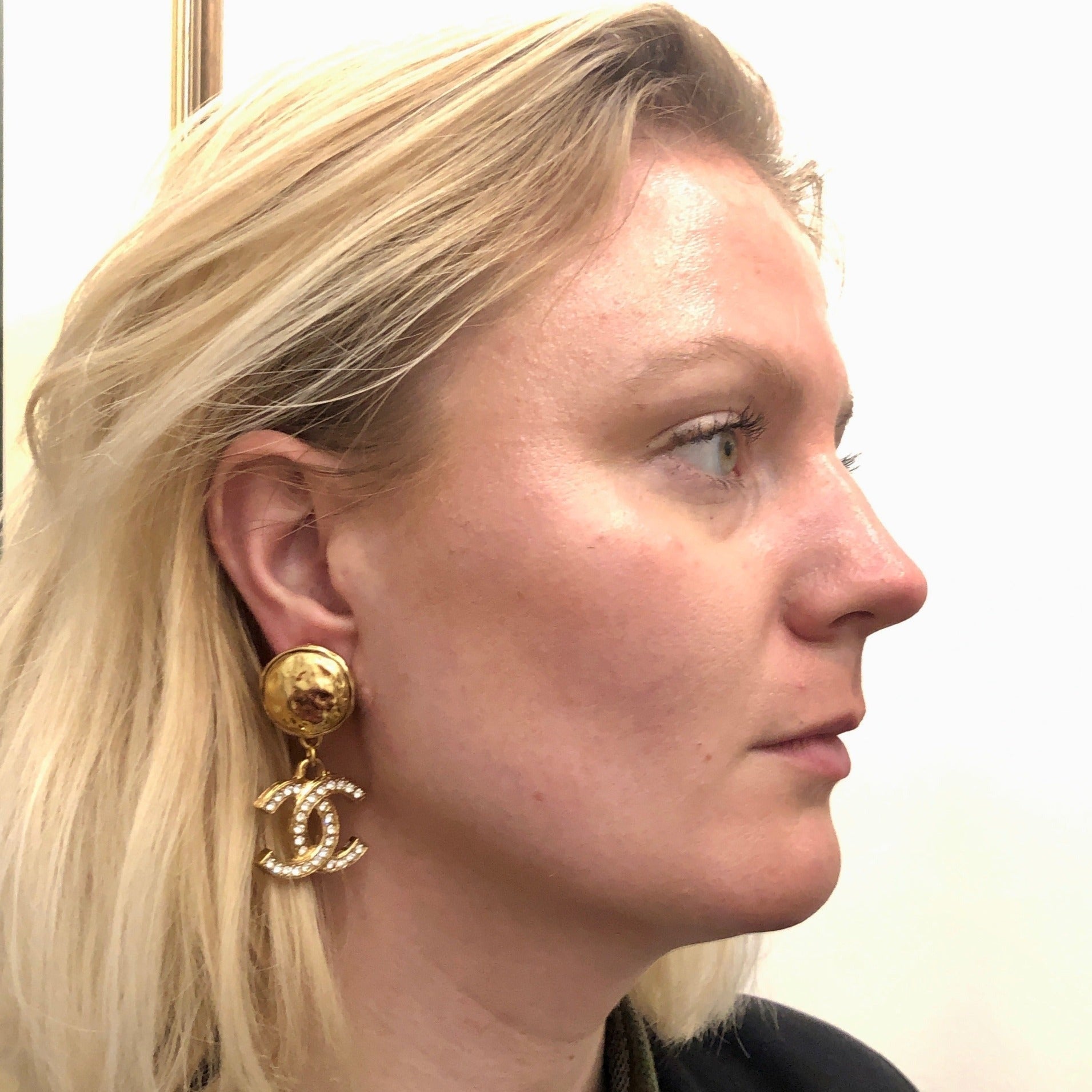 chanel studs earrings