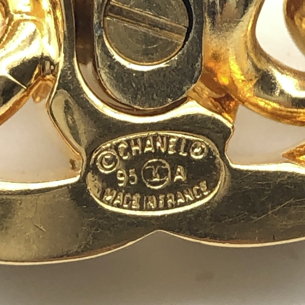Vintage Chanel Goldtone Turnlock Necklace