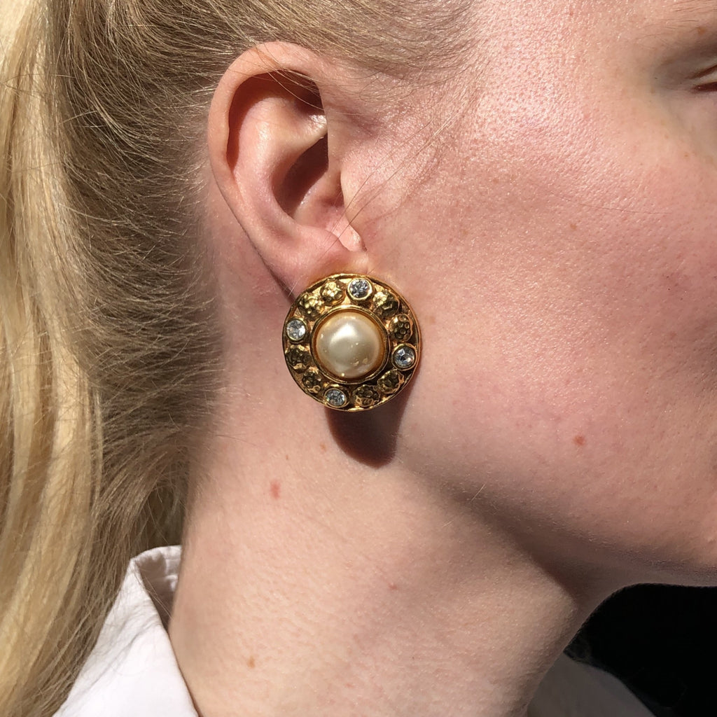 vintage chanel earrings with rhinestones