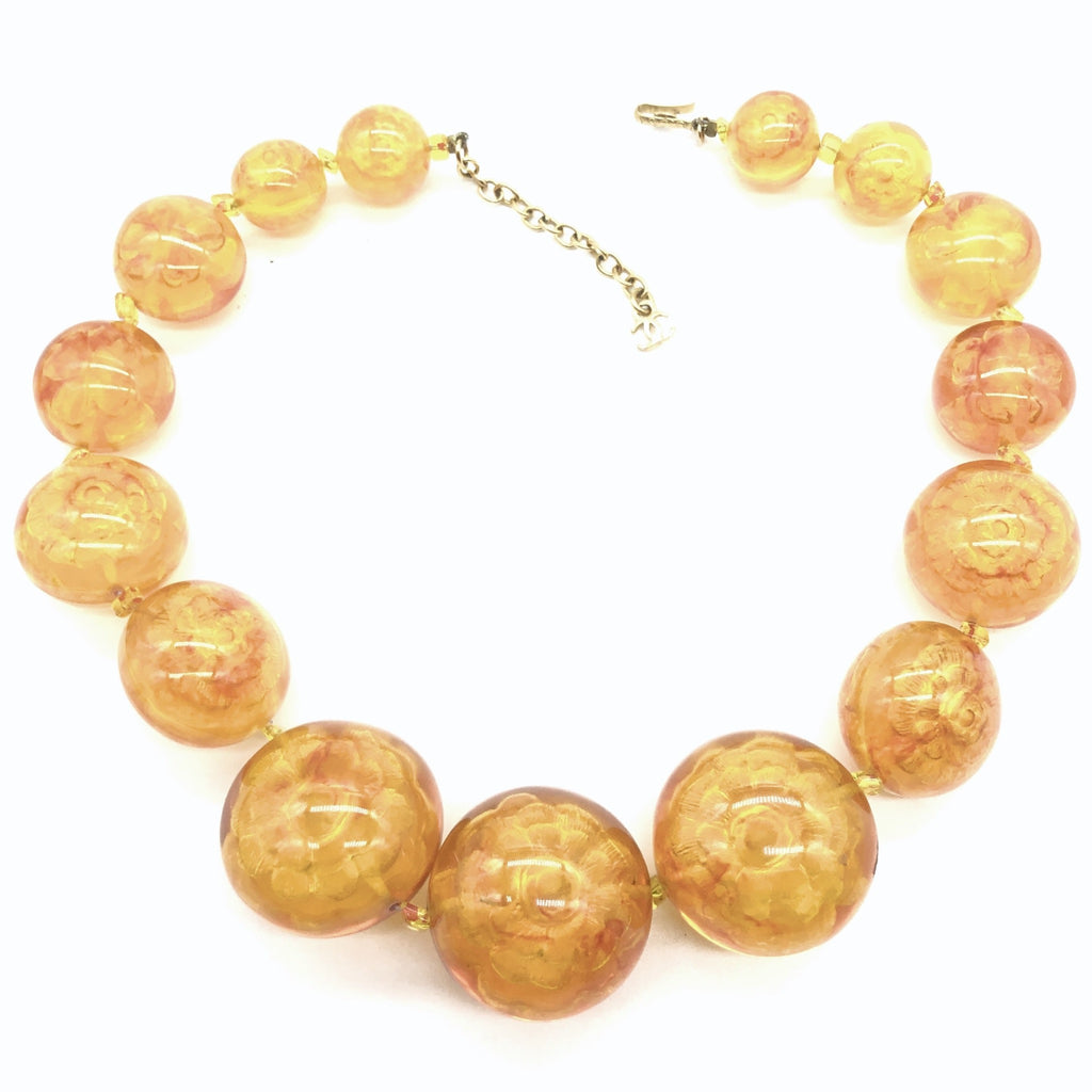 vintage chanel lucite bead necklace