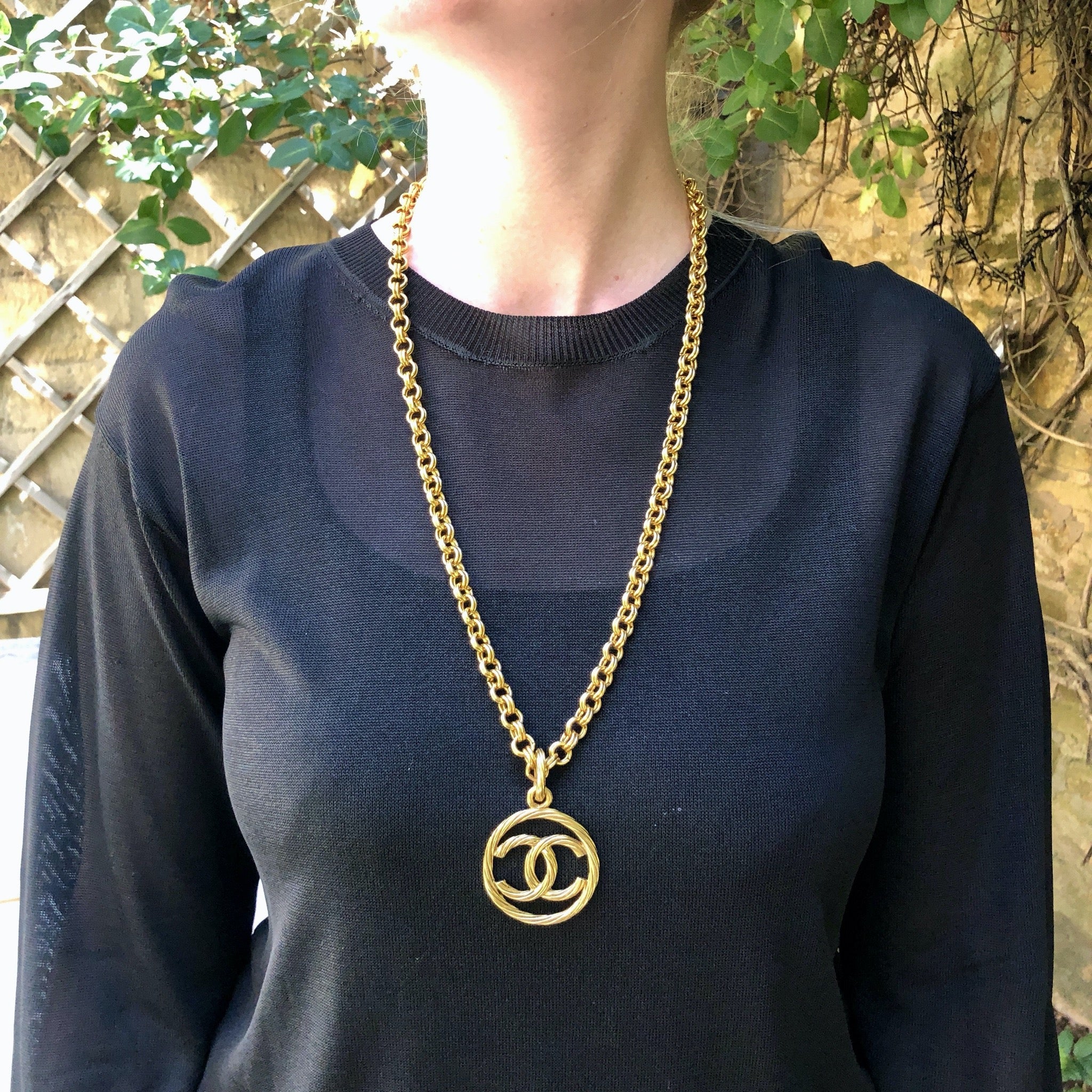 Vintage Chanel Necklace with Round CC Pendant – Very Vintage