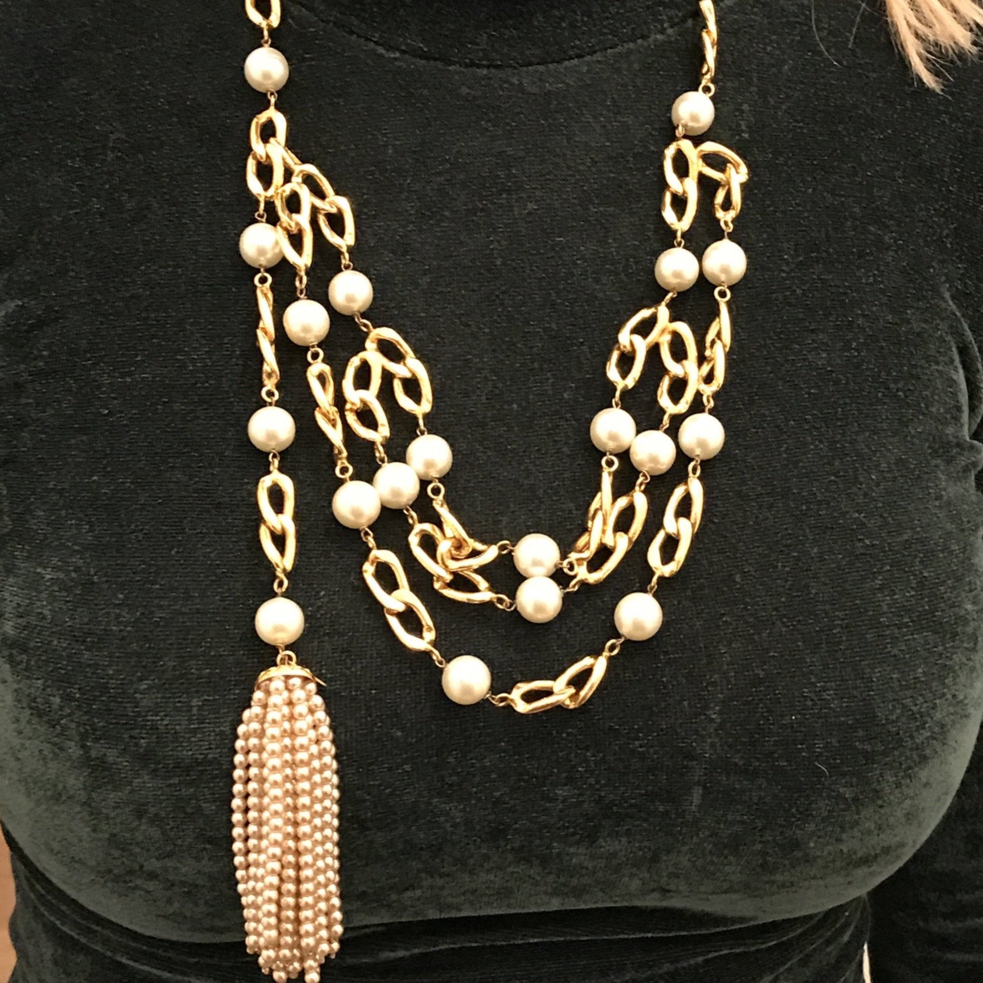 chanel necklace pearl gold