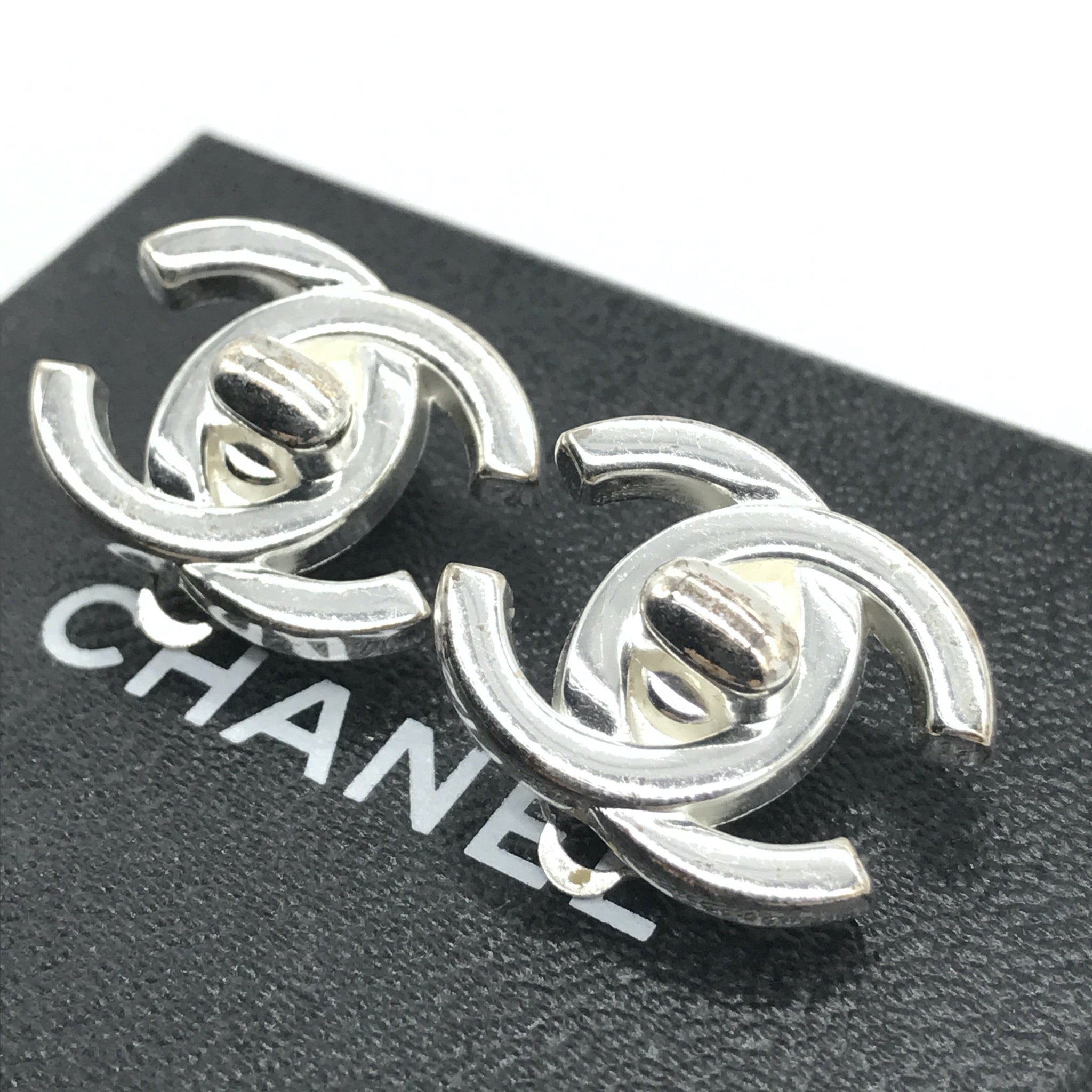stud chanel earrings cc silver