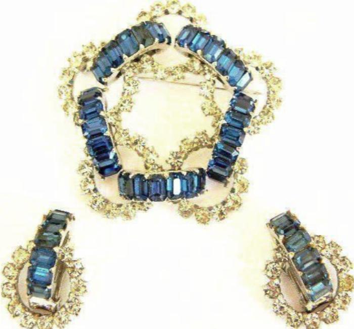vintage dior blue crystal earring/pin set